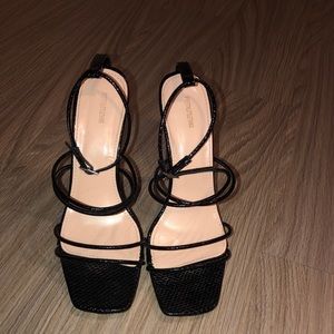 Black single sole heels